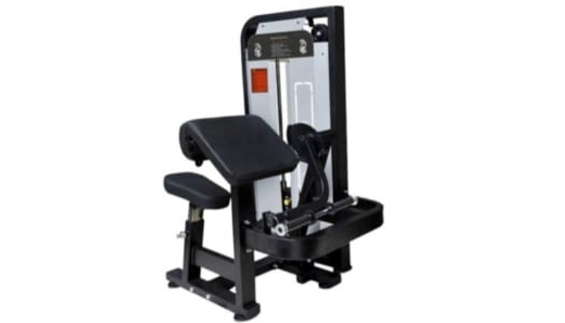 PREACHER CURL MACHINE